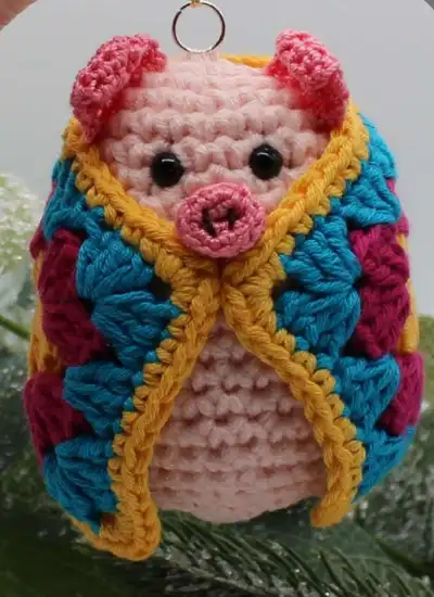 Pig in a Granny Square Blanket Amigurumi Pattern