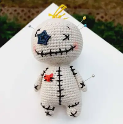 Spooky Voodoo Doll Amigurumi Pattern