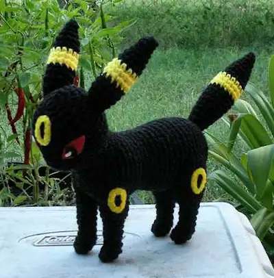 Umbreon Plushie Amigurumi Pattern